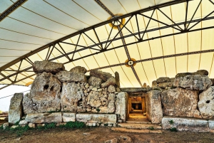 Prehistoric Temples and Highlights of the South