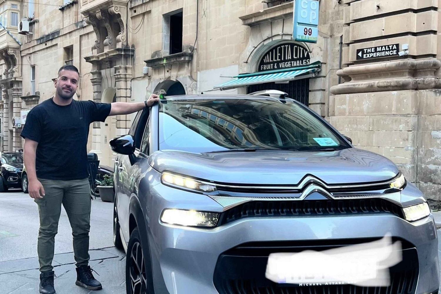 Tour privado y personalizable por lo más destacado de Malta con conductor propietario