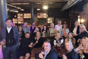 Liverpool: Official Peaky Blinders Walking Tour