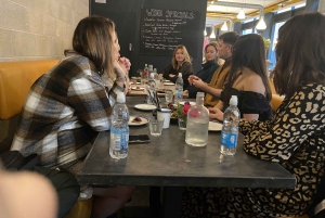 Manchester: Food and Drinks Walking Tour