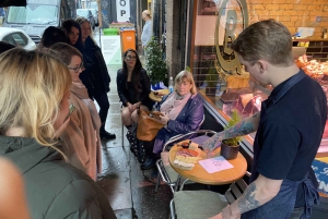 Manchester: Food and Drinks Walking Tour