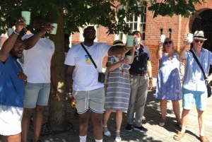 Manchester: Food and Drinks Walking Tour