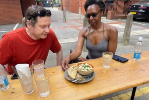 Manchester: Food and Drinks Walking Tour