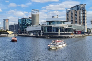 Manchester: Salford Quays Guided Walking Tour