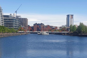Manchester: Salford Quays Guided Walking Tour