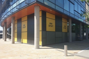 Manchester: Salford Quays Guided Walking Tour