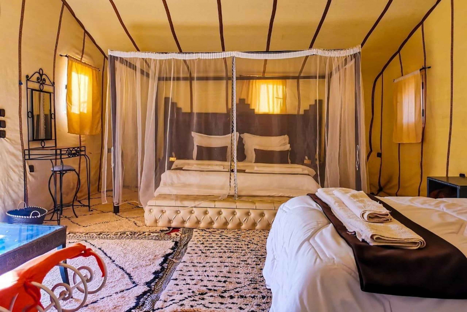 Desde Marrakech: tour de 2 días por el desierto de Zagora a través de Ait Benhaddou