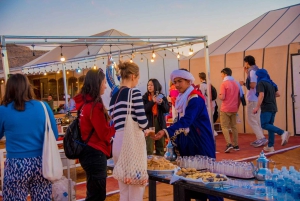 3 päivän matka Marrakechista Merzougan: kameli, mönkijä, yö leirissä