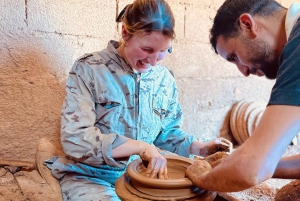 Marrakech: een dag vol natuur, pottenbakken, wandelen en zwemmen