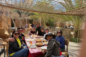 From Fes: 2-Day Desert Tour with Return to Fes or Marrakech