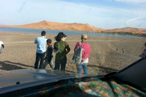 From Fes: 2-Day Desert Tour with Return to Fes or Marrakech