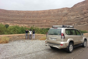 From Fes: 2-Day Desert Tour with Return to Fes or Marrakech