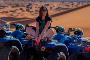 マラケシュ発：ラクダ乗り、サンドボード、メルズーガ3日間、砂漠ツアーをお楽しみください