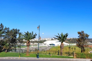 Marrakechista: Casablancan päiväretki ja Hassan II -moskeijan vierailu