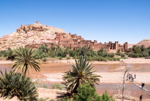 From Marrakech: Zagora 2-Day Desert Safari with Food & Camp