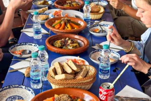 Marrakech: Kamelenrit in Agafay, dinershow en toegang tot het zwembad