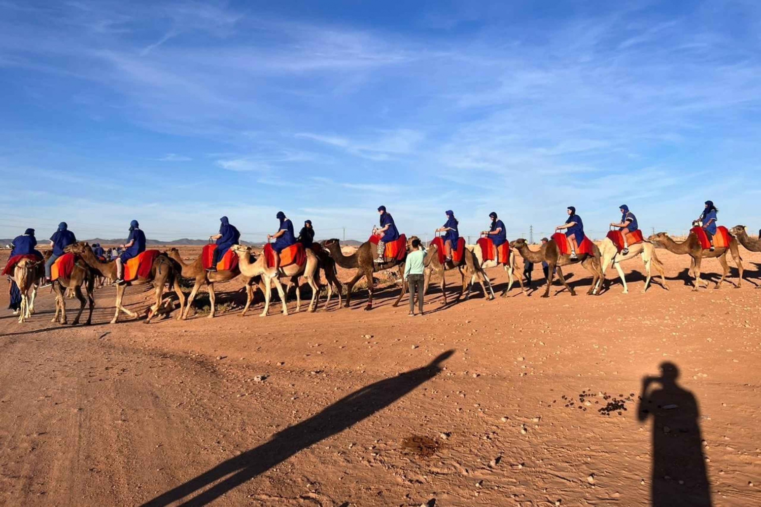 Désert d'Agafay de luxe : quad, balade à dos de chameau, piscine et dîner-spectacle