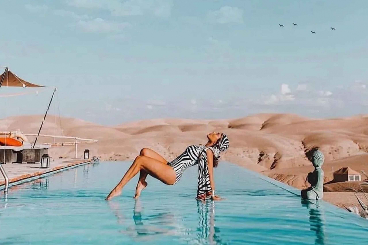 Marrakech: Agafay Desert Dinner with Music and Fire Show