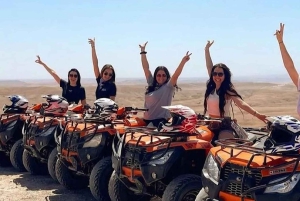 Marrakech: tour en quad por el desierto de Agafay, paseo en camello, cena y espectáculo.
