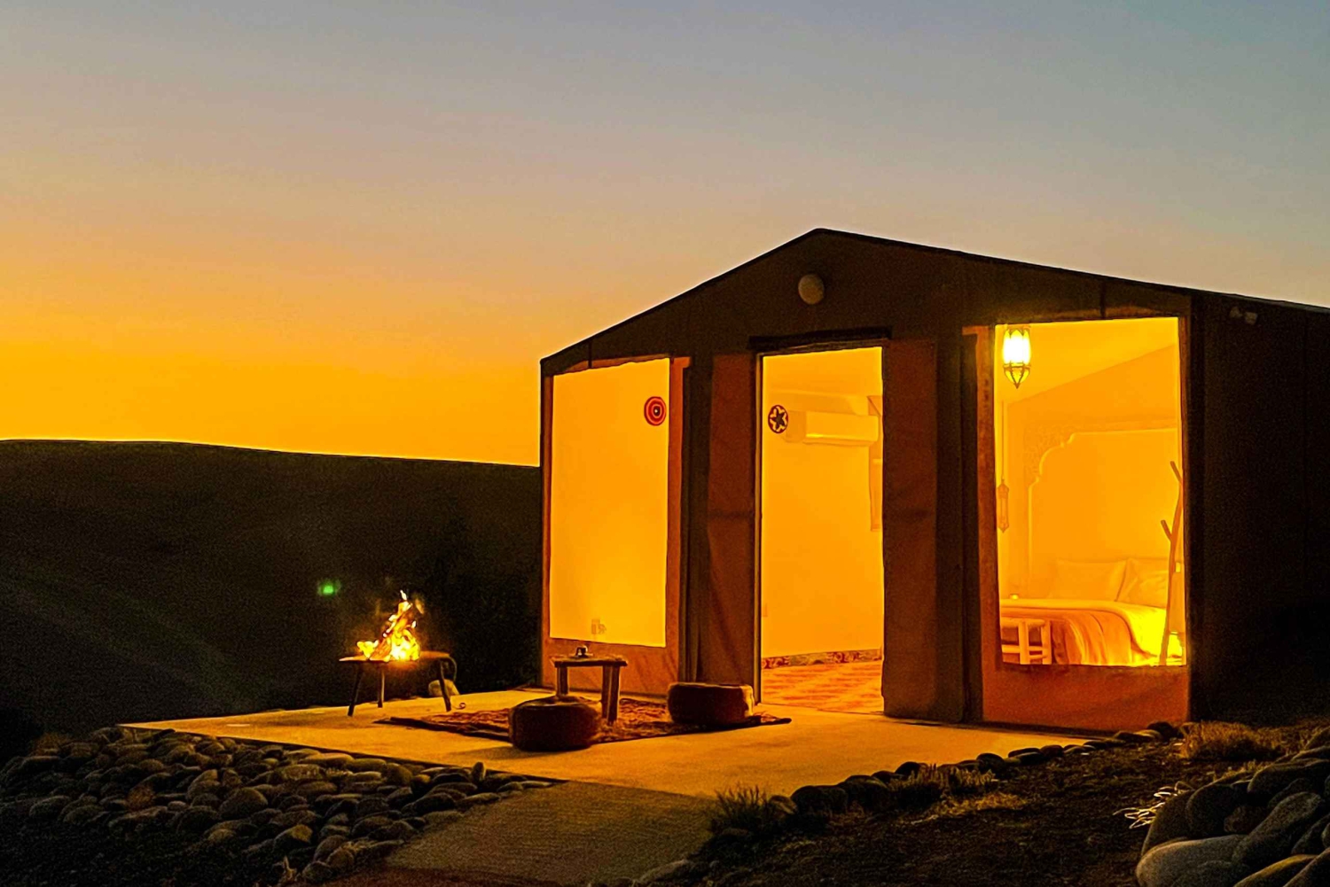 Marrakech : Agafay Desert Sunrise Camel Ride & Breakfast