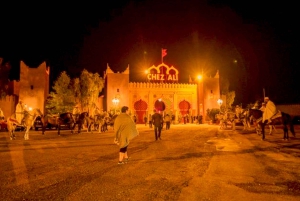 Marrakech: spettacolo folcloristico Chez Ali Fantasia e cena marocchina