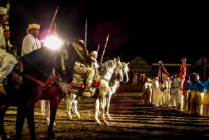 Marrakech: spettacolo folcloristico Chez Ali Fantasia e cena marocchina