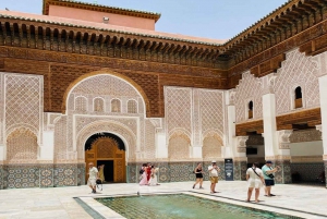 Marrakech: Ben Youssef, salainen puutarha ja medina -opastettu kierros