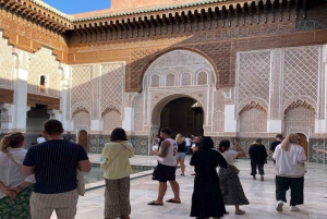 Marrakech: Ben Youssef, salainen puutarha ja medina -opastettu kierros