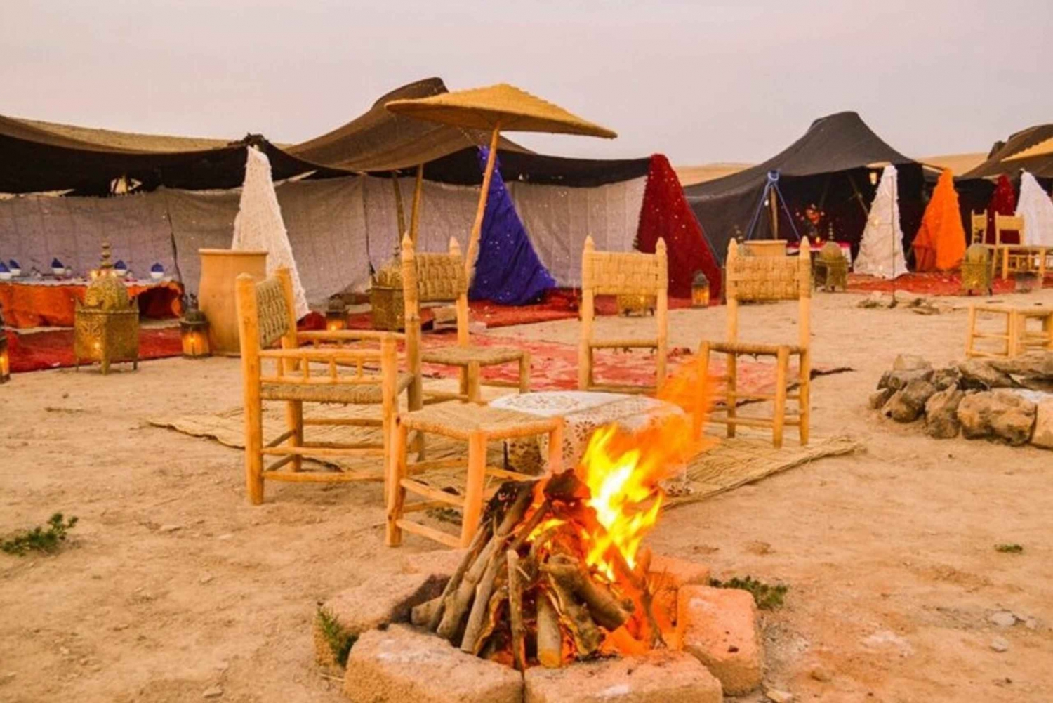 Marrakech: Dinner in Agafay Desert, Fire show & Camel Ride