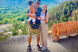 Marrakech: tour nella valle dell'Ourika con escursione, cascate e pranzo