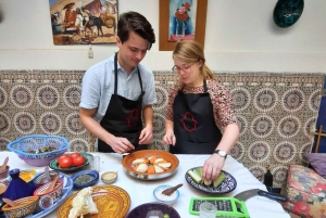 Marrakech: Traditional Moroccan Cooking Class & Market Visit