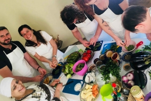 Marrakech: Traditional Moroccan Cooking Class & Market Visit