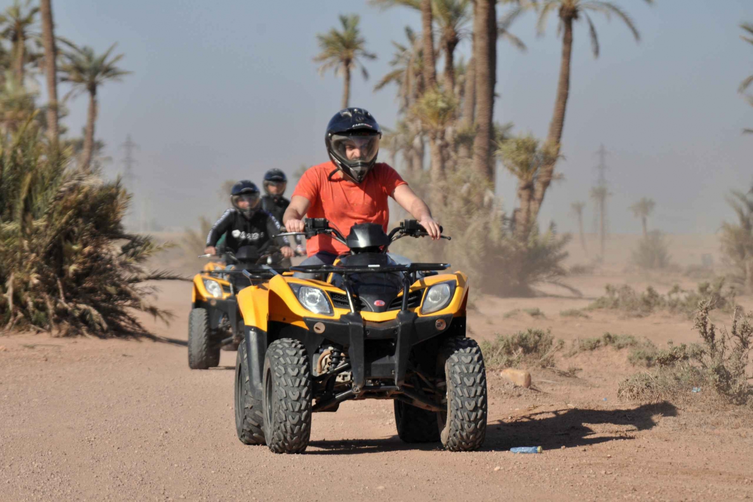 Marrakech : Excursion en quad dans l'oasis de palmiers et le désert de Jbilat, avec thé