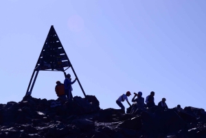 Ruta de senderismo al Toubkal 2 días y 1 noche