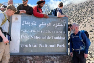 Ruta de senderismo al Toubkal 2 días y 1 noche