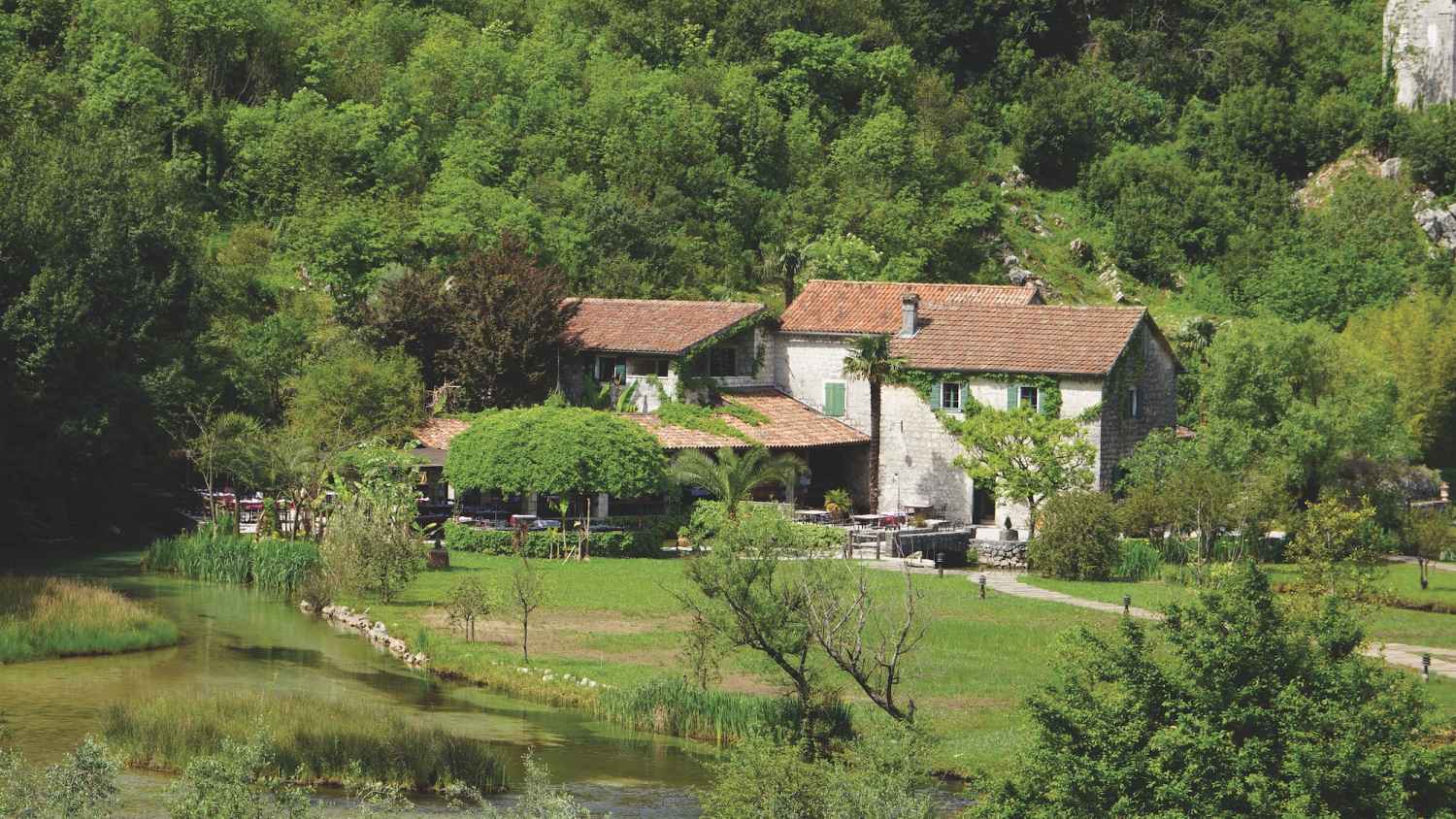 Towns, villages, and islets around Boka Kotorska