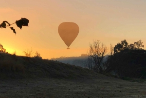 Geelong: Balloon Flight at Sunrise