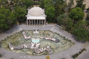 PASEO EN BICICLETA POR ICONICOS SITIOS DE LA CDMX / DESAYUNO Y CERVEZA