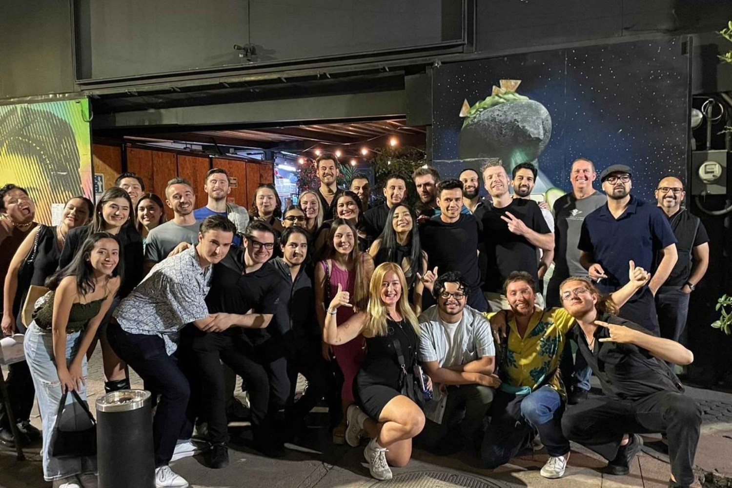 CDMX Pub Crawl: Guided Pub Crawl with Party Games