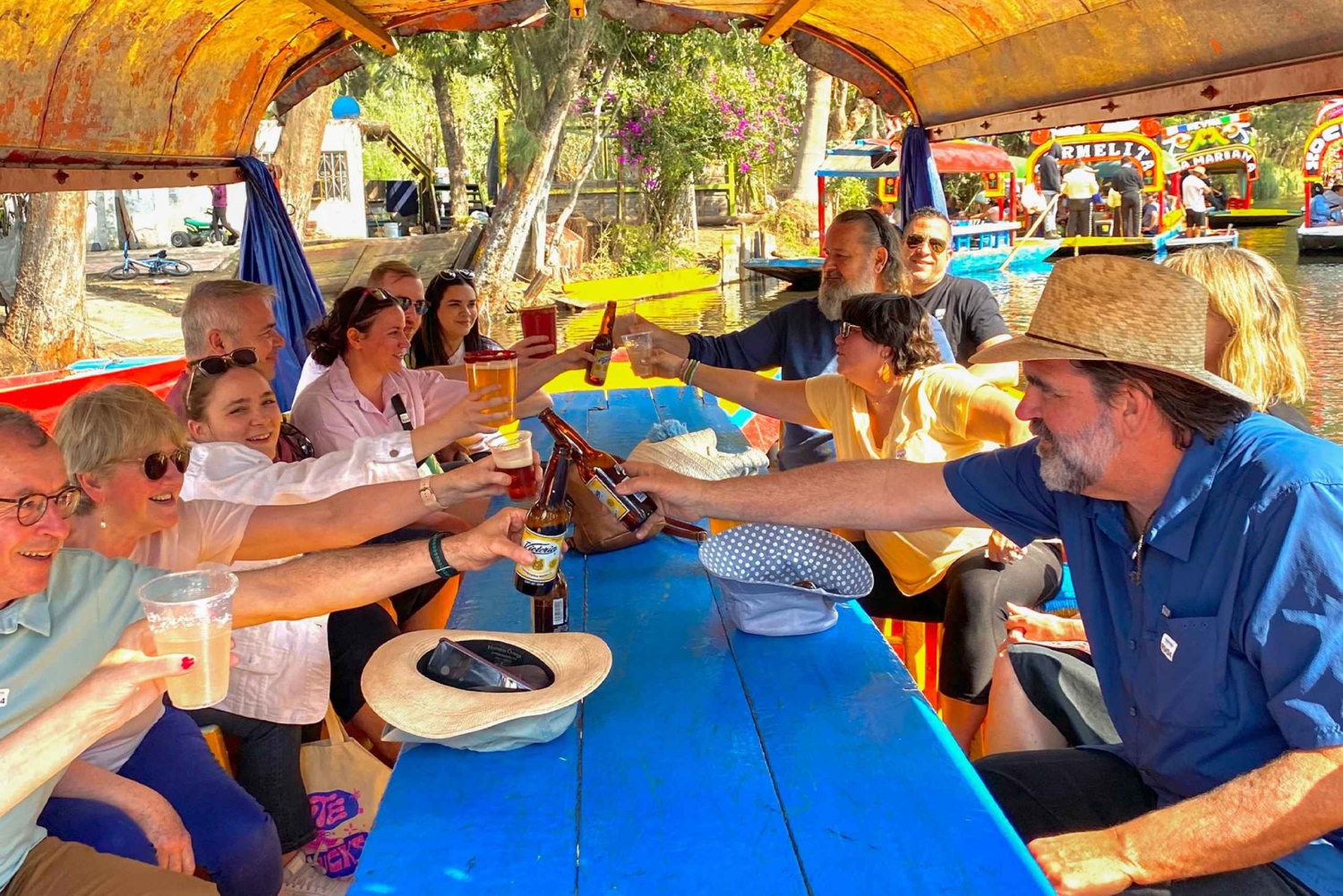 CDMX: Xochimilco Trajinera Party, Drinks, Mariachi & Snacks