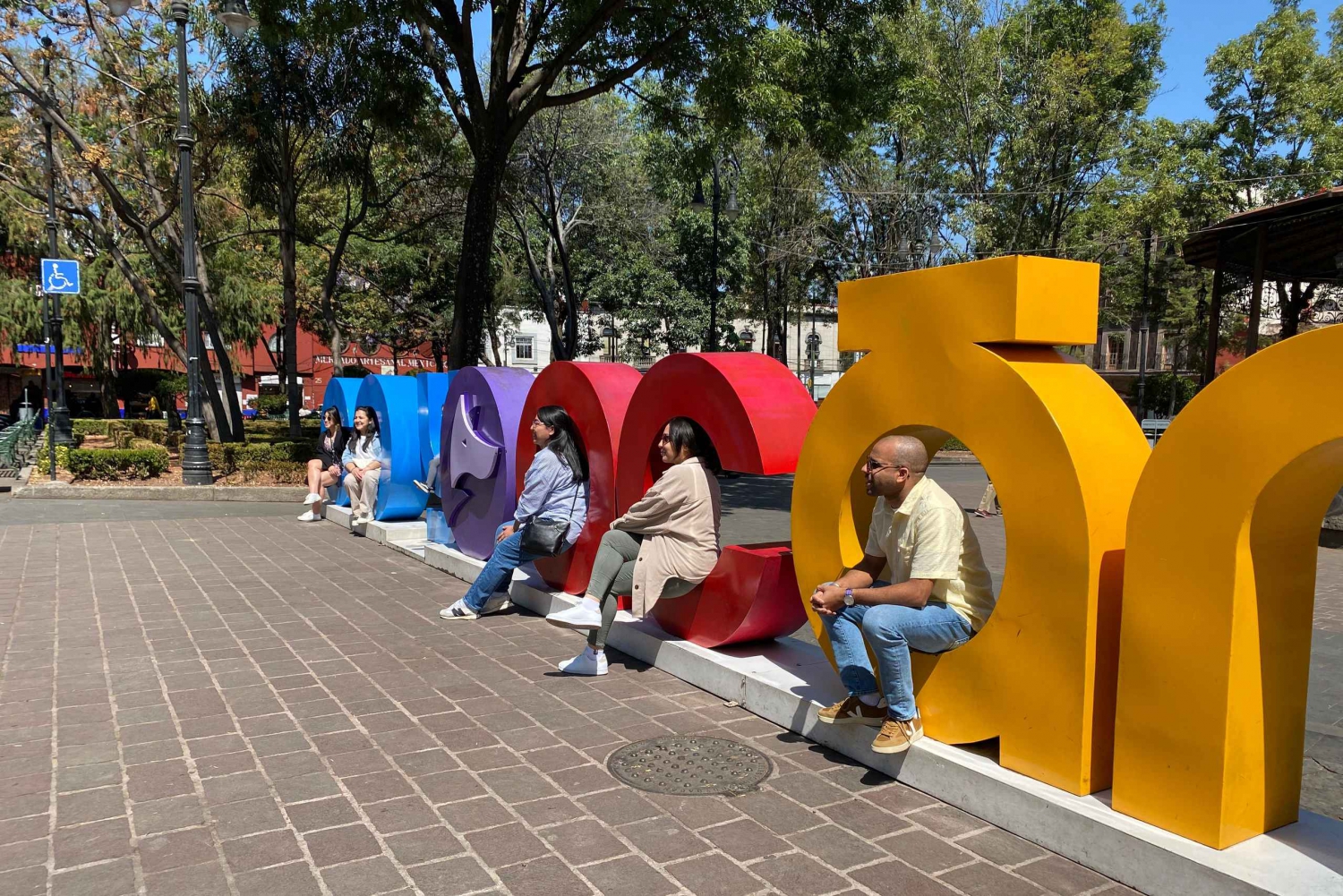 Mexico City: Coyoacan, Xochimilco & UNAM Full-Day Tour