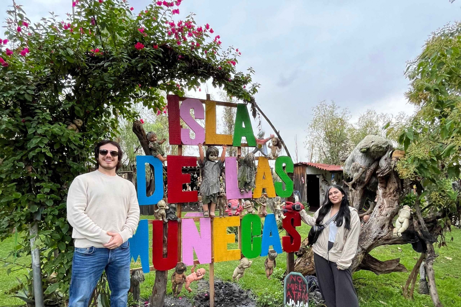 Xochimilco : Island of the dolls, tequila and mezcal CDMX