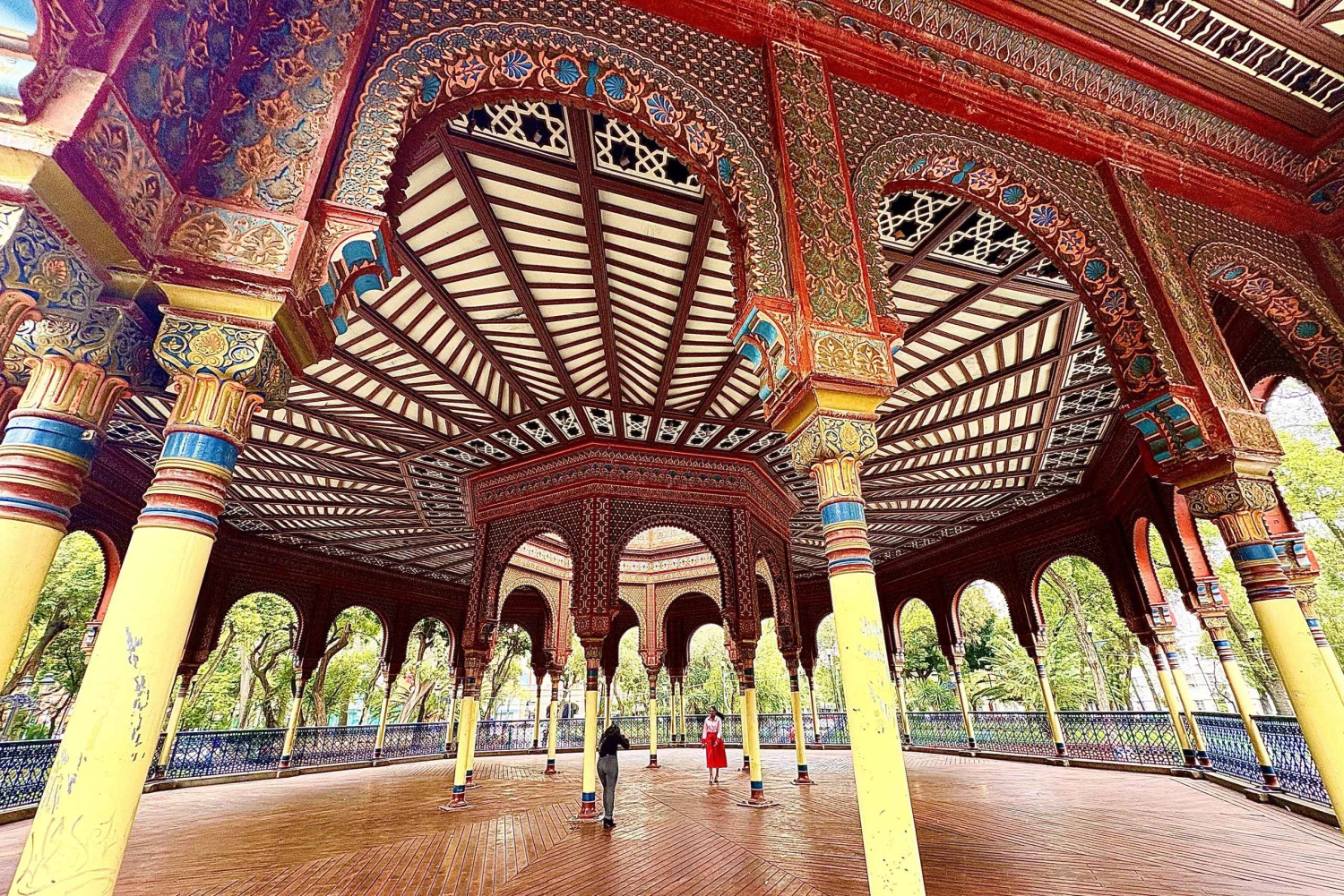 MX: Biblioteca Vasconcelos y barrio de Santa María la Ribera