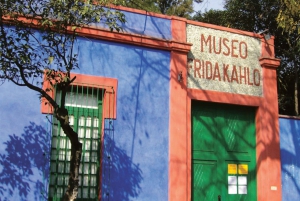 Mexico City: Entrance to the Frida Kahlo Museum and the Anahuacalli Museum