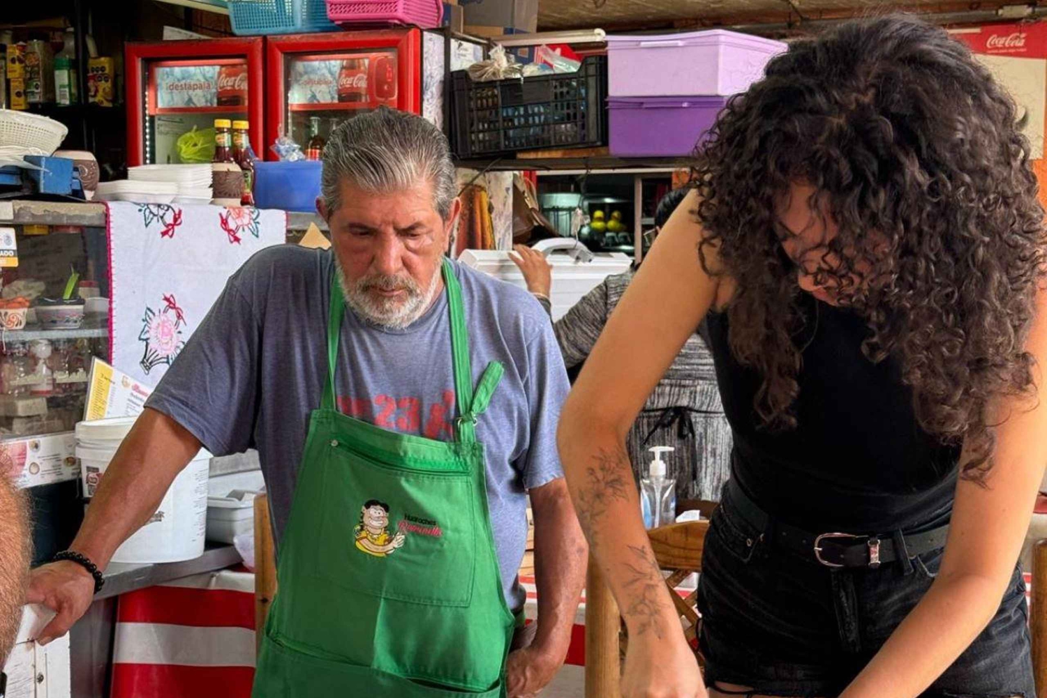 Mexico City: Vegan & Veggie Market Tour with Cooking Lesson