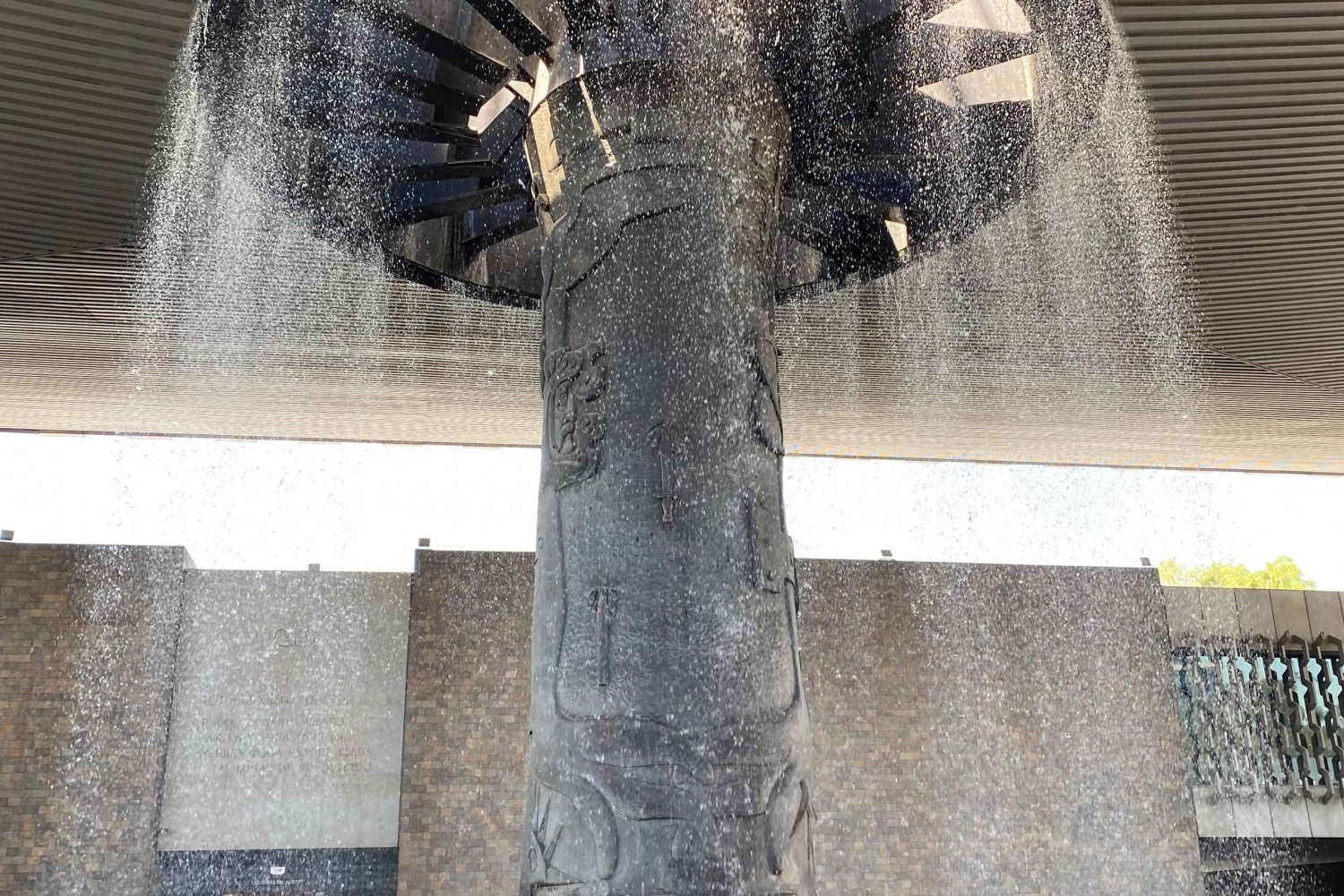 Museo Nacional de Antropología: un viaje al pasado de México-English lang.