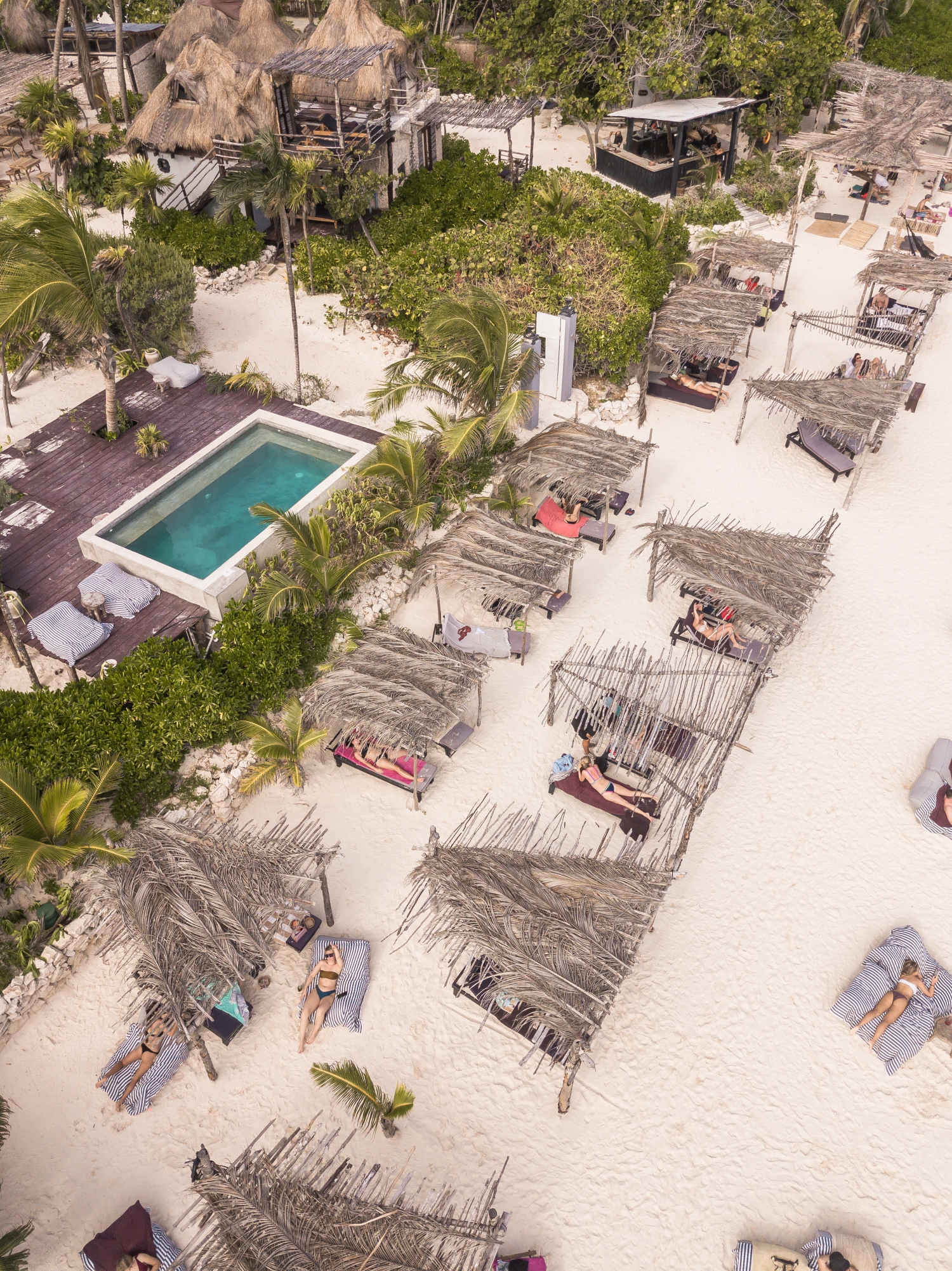 Playa Esperanza Canova Beach Club