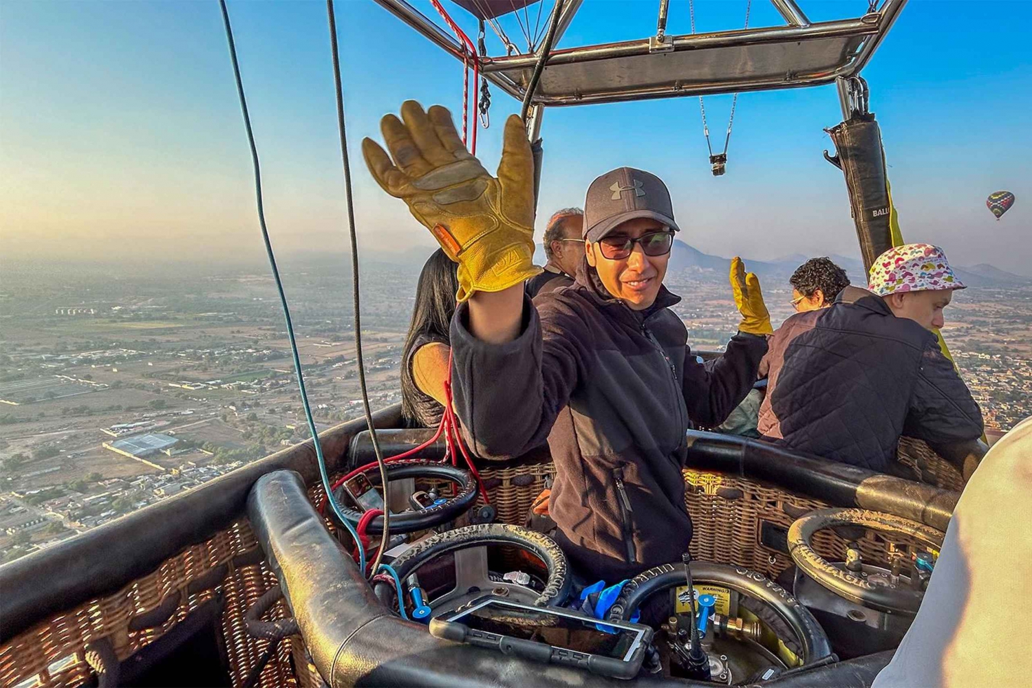 From CDMX: Teotihuacan Hot Air Balloon Ride & Optional Tours