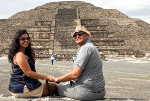 From CDMX: Teotihuacan Hot Air Balloon Ride & Optional Tours