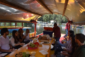 Xochimilco Sereno: Una Tranquila Escapada Cultural de las Multitudes